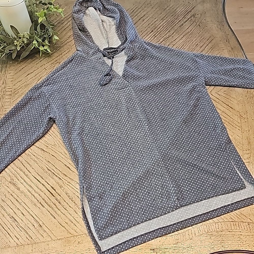 Cozy polka dot hooded sweater size S